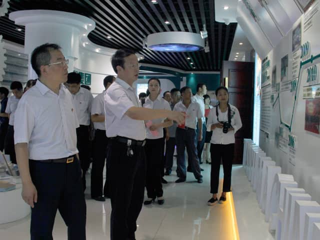 梁山縣委常委、組織部部長(zhǎng)王建一行蒞臨天意機(jī)械調(diào)研