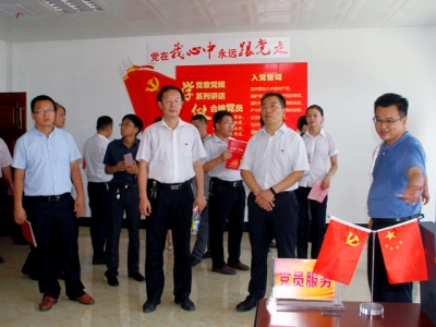 梁山縣委常委、組織部部長(zhǎng)王建一行蒞臨天意機(jī)械調(diào)研